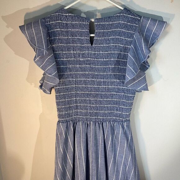 Simplee Chambray Ruffle Midi Dress, Small
#boho #jamgirl #country sweet modest - Picture 9 of 12